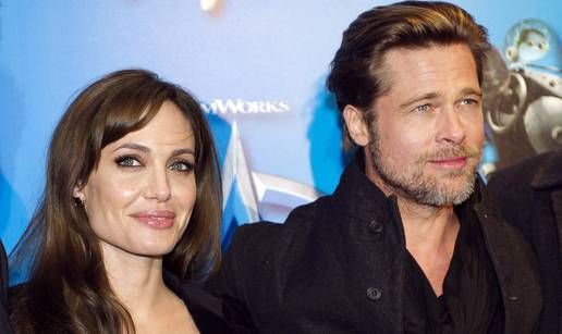 Angelina i Brad Pitt vjenčali su se na obali Indijskog oceana?