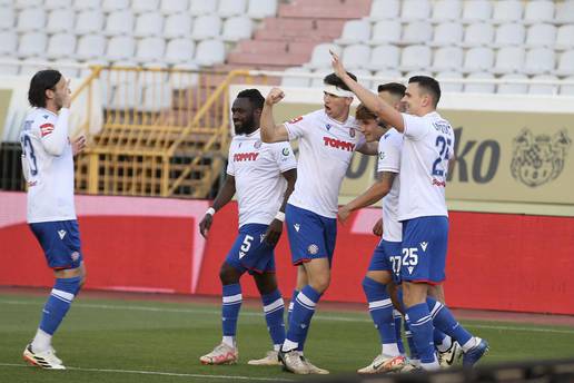 VIDEO Hajduk - Rudeš 5-1: Šou na praznom Poljudu. Krovinović i Pukštas po dva, zabio i Kalinić