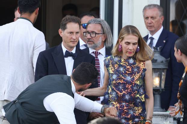 Anticipated wedding of Amazon founder Jeff Bezos and Lauren Sanchez in Italy