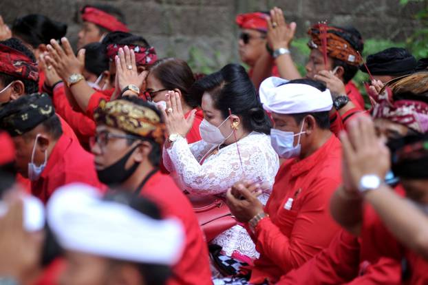 Hindus people pray for the sunken KRI Nanggala-402 submarine crew members in Buleleng