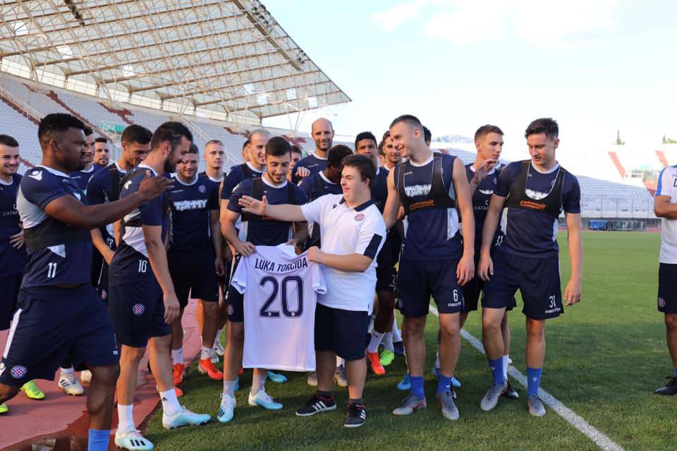 Hajduk oduševio rođendanskim poklonom posebnog djelatnika