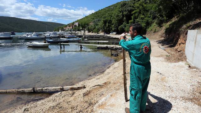 Trget: EkoloÅ¡ki incident zbog oneÄiÅ¡Äenja mora