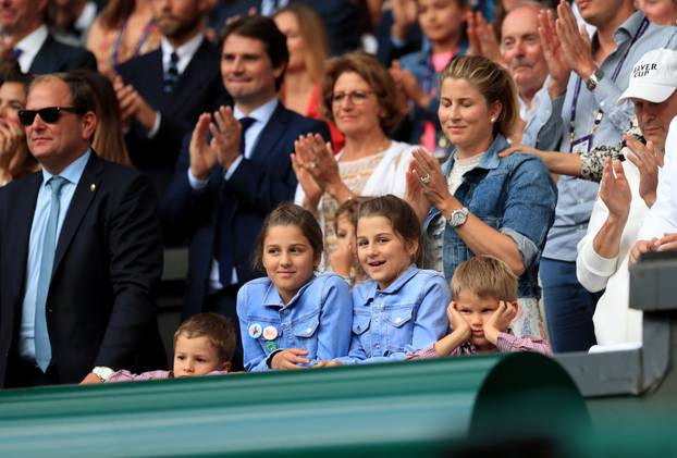 ?okovi? u maratonskom finalu pobijedio Federera i osvojio Wimbledon