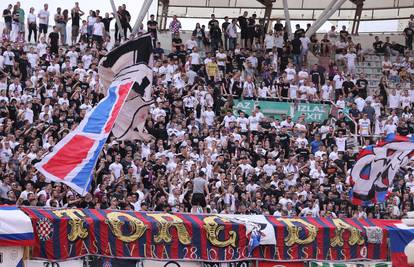 Hajduk dobio kaznu: Torcida je opet imala zastavu 'White Boys'