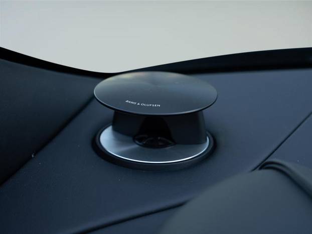 FOTO Ovo je najskuplji auto na oglasu: Bondov miljenik do 'stotke' treba tek 3,6 sekundi