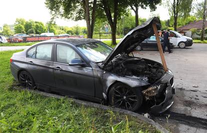 Izgorio automobil pravosudnog policajca: 'Našli smo kanistre sa zapaljivom tekućinom u blizini'