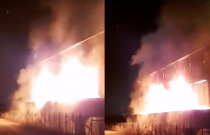 Buknuo požar u Glini: Gorjelo je skladište drvne industrije