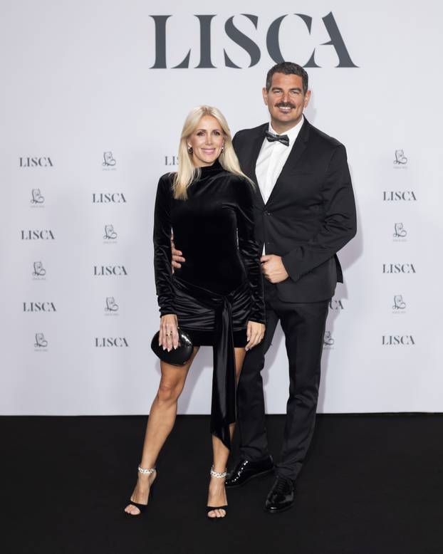 FOTO Lisca svoju 70. obljetnicu proslavila spektakularnom revijom donjeg rublja