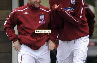 Rooney sucu u prijateljskoj utakmici uoči SP-a: J... se!