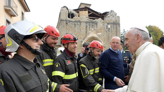 Pope Francis greets firefighters in Amatrice