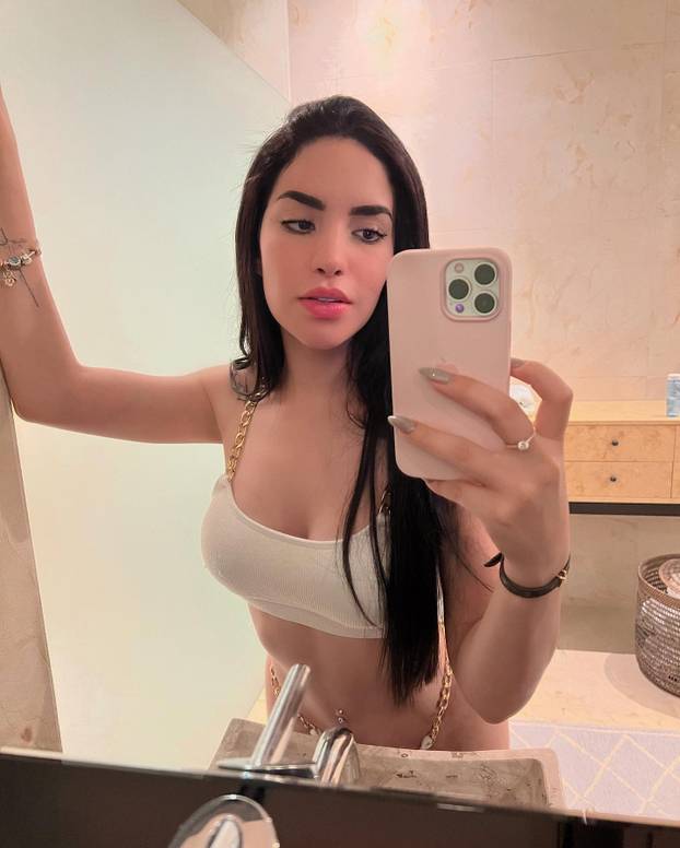 FOTO Meksikanka Kimberly ima 36 milijuna pratitelja: Kad je vidite u bikiniju, sve je jasno