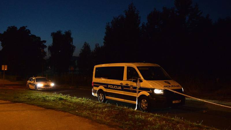 Teška nesreća kod Paga! Mladić s putnicom pao s motocikla
