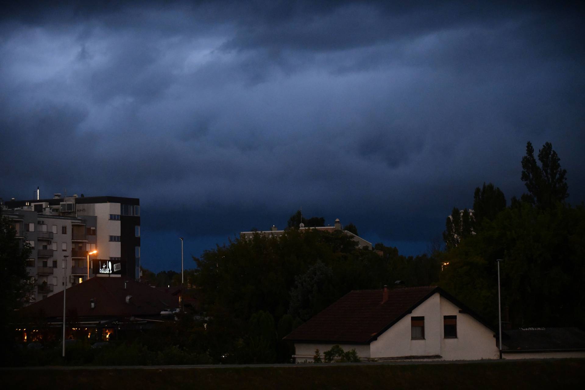 U Zagreb stiglo najavljeno pogošanje vremena