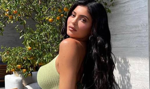 Kylie Jenner otkrila koja joj je sestra najdraža, a progovorila je i o postporođajnoj depresiji