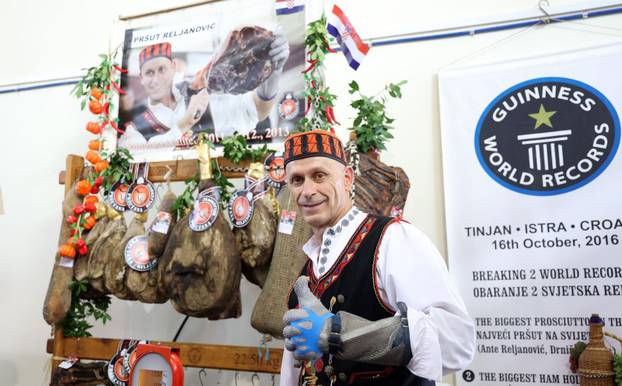 Drniš: Otvoren 9. me?unarodni festival pršuta