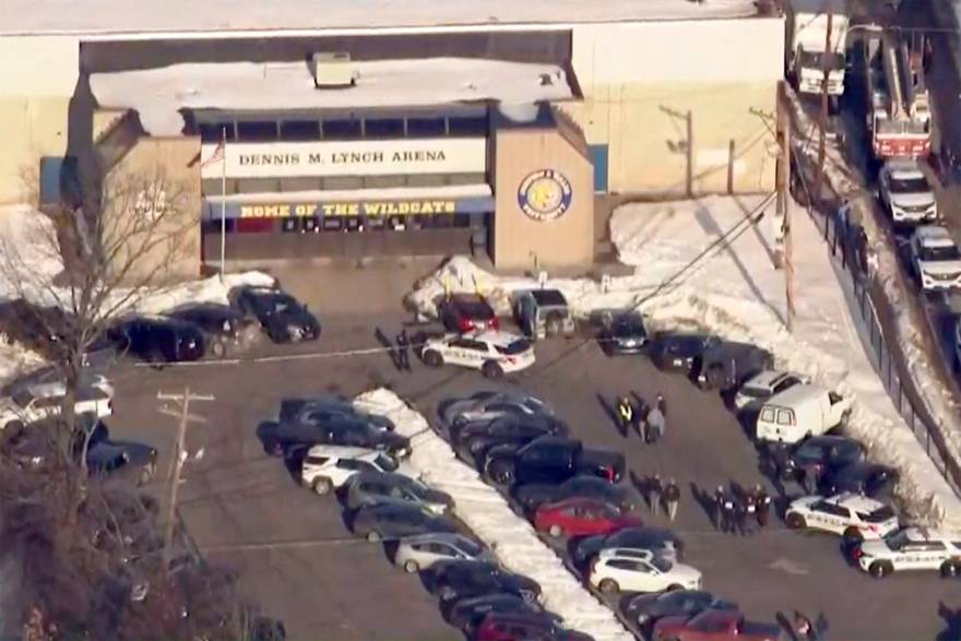 U&zcaron;as na klizali&scaron;tu u SAD-u: Najmanje dvoje ljudi ubijeno