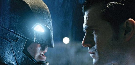 'Batman v Superman' je dobio foršpan koji ga cijelog ismijava