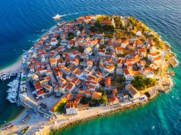 FOTO Jeste li ikada razmišljali o krstarenju Jadranom? Evo koje su rute u ponudi i za koju cijenu