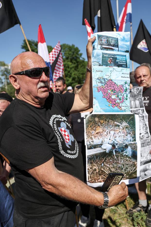 Zagreb: Dražen Keleminec sa svojim pravašima došao na Trnjanske kresove