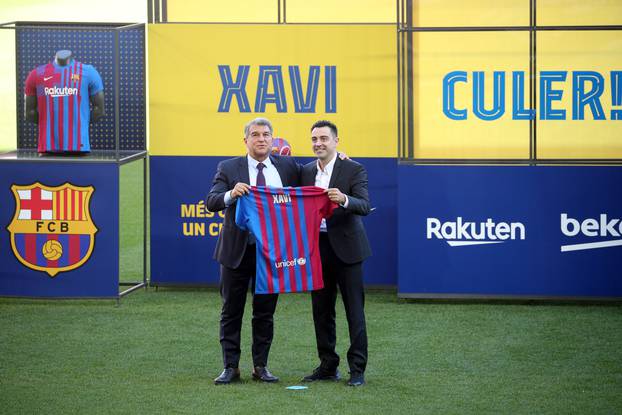 FC Barcelona unveil new coach Xavi