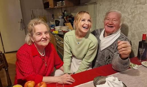 Danijela Martinović pokazala je svoje roditelje: 'Uvijek su tu...'