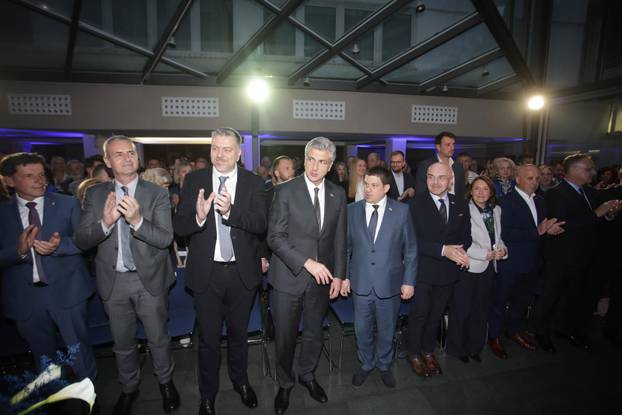 Rijeka: Premijer Plenković na proslavi 36. godišnjice osnutka HDZ-a