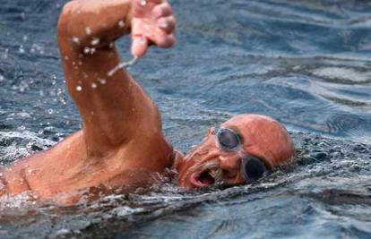 Preminuo legendarni plivački maratonac Veljko Rogošić (72)