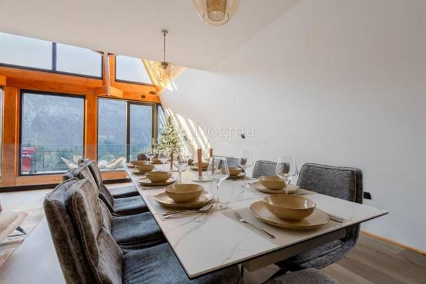 FOTO Ova vila na malom brežuljku u Delnicama nudi luksuz i užitke cijele godine