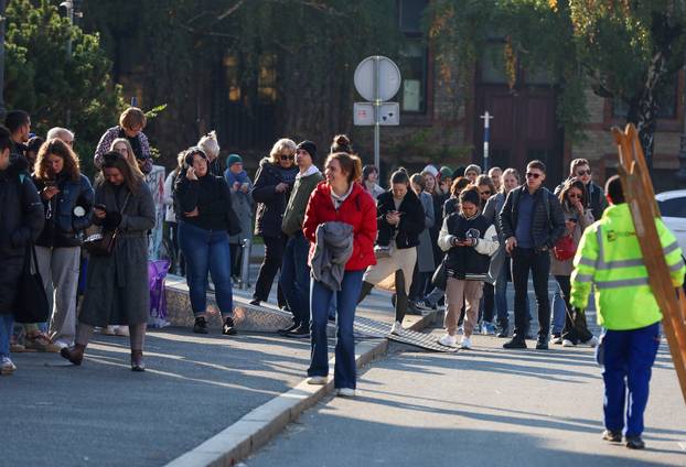 Zagreb: Tradicionalno veliki red za ovogodišnje ulaznice za balet Orašar u HNK
