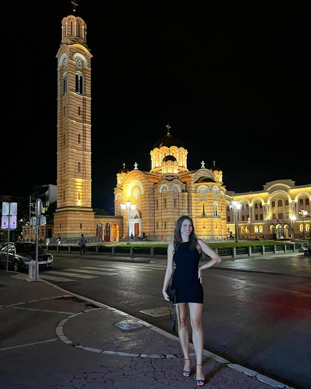 FOTO Ovo je djevojka koju ljubi Igor Kojić: Bila je na izboru za miss, pa je ušla u SDP...