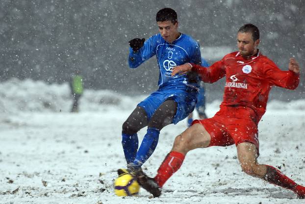 Ovako je izgledala utakmica Varaždina i Splita odigrana na današnji dan 2010.