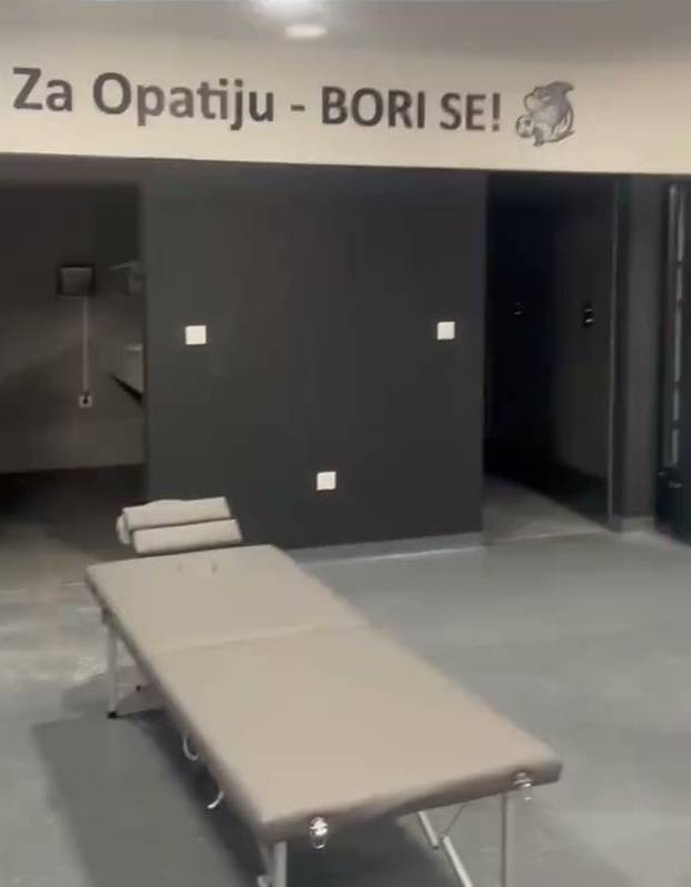 FOTO Hrvatska dobila još jedan nogometni stadion od 6,5 mil. eura. Gostujuća tribina je hit