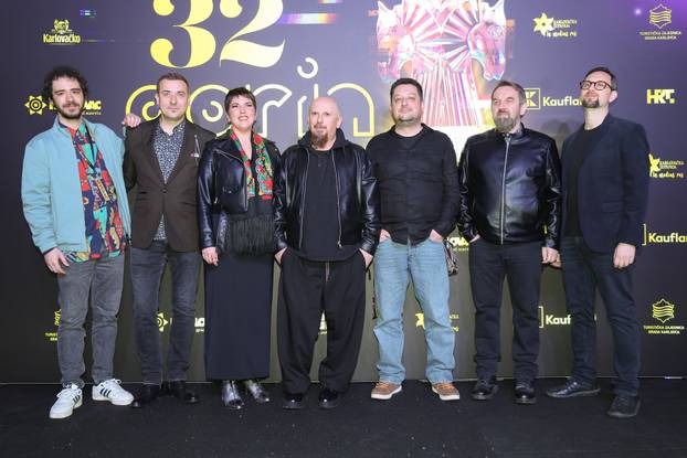 Karlovac: Dolazak uzvanika na 32. dodjelu glazbenih nagrada Porin