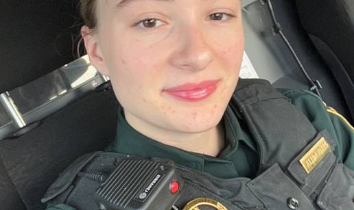 VIDEO Ma tko je dobar dečko! Pas junak policajku odveo do žene koja je pala i ozlijedila  se