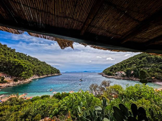 Uvala Pupnatska Luka na otoku Korčuli