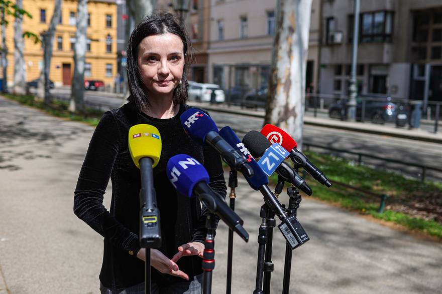 Zagreb: Ministrica Vu&ccaron;kovi&cacute; dala je izjavu o novim cijenama goriva