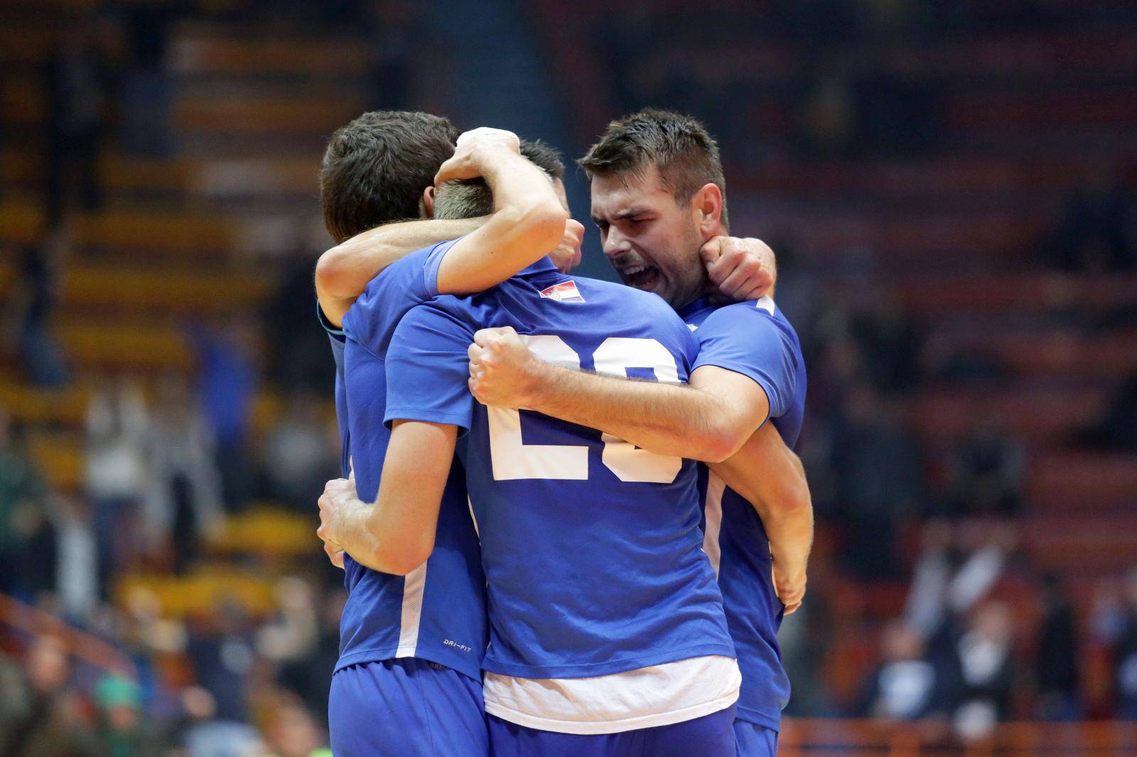 Preokreti i infarktne završnice: Futsal Dinamo čeka Square...