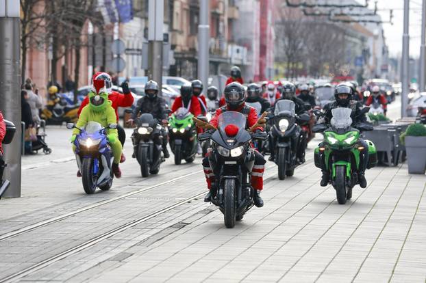 Osijek:  Tradicionalni dolazak motomrazova na  Trg Ante Starčevića