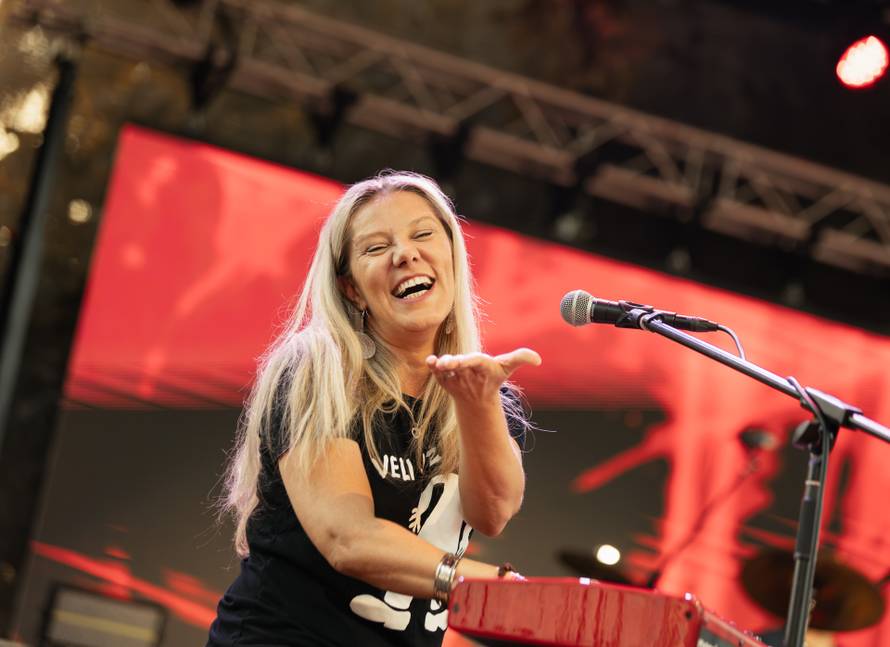 Za prijatelja koji je znao spojiti filozofiju i rock’n’roll - Veli Jože objavljuju 'Pozdrav tebi, Stari'