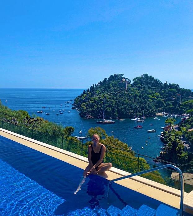 FOTO Bila je prva tenisačica na svijetu. Pokazala je tijelo nakon trećeg poroda i iznenadila sve