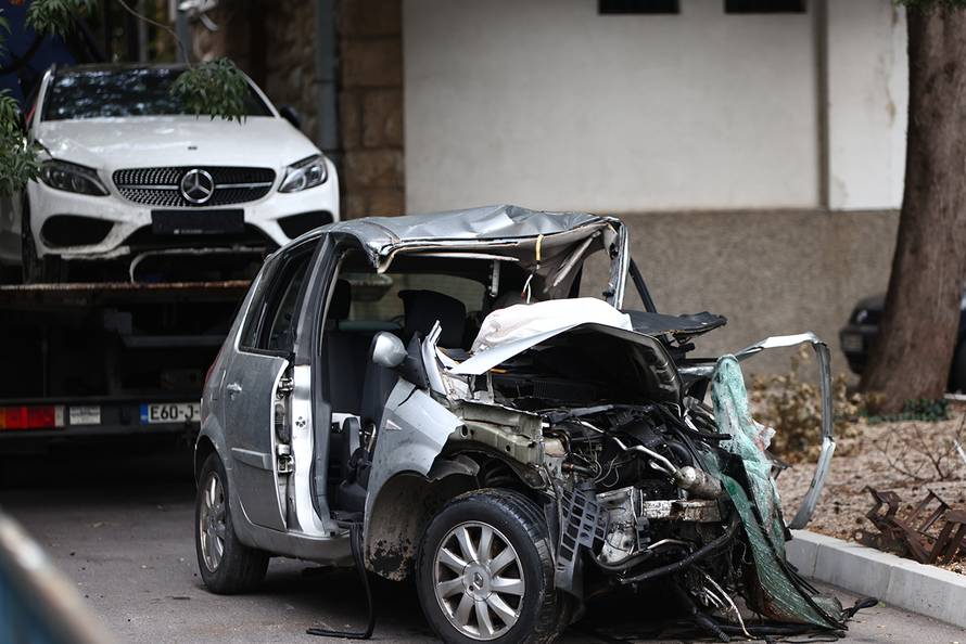 Tuga u Hercegovini: Djevojčica se bori za život, u nesreći su joj poginuli mama, tata i brat (9)