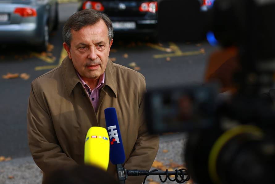 Zagreb: Glasnogovornik Å½upanijskog suda DevÄiÄ dao izjavu za medije