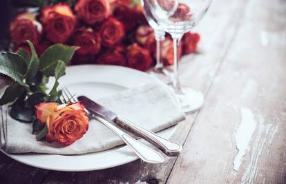 Pripremite se na vrijeme: Top 5 recepata za romantičnu večeru