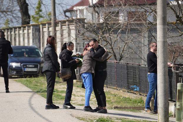 Posljednji ispraćaj brata Darka Lazića