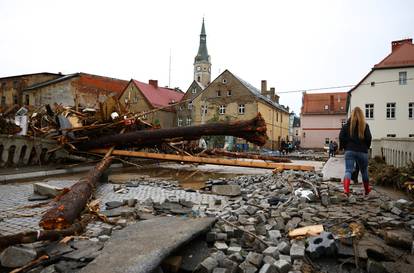 Ovo je strašno! Grad u Poljskoj nakon poplava izgleda kao da ga je pogodila atomska bomba