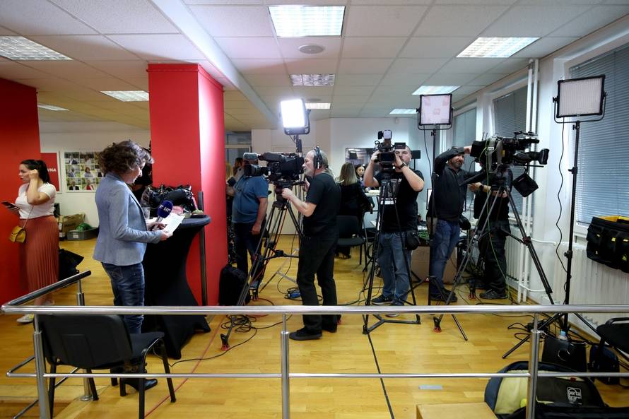 Zagreb: Novinarske ekipe u izbornom stoÅ¾eru SDP-a