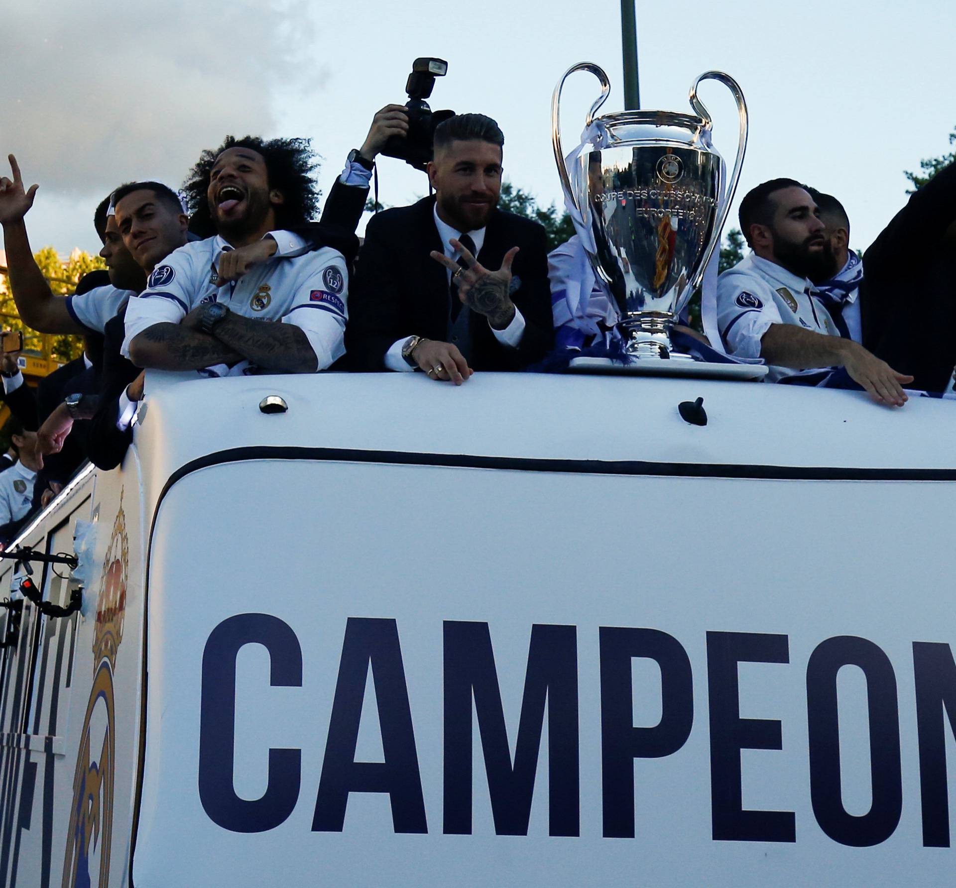 Real Madrid's players celebrate Champions League title at Cibeles Fountain in Madrid