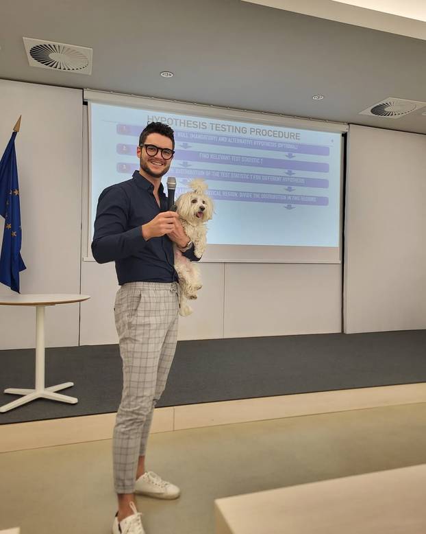 FOTO Poznat je novi 'Gospodin Savršeni', a sjećate li se starih? Evo kako izgledaju i što rade...