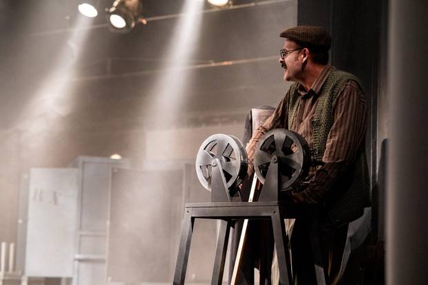 Zagreb: Premijera predstave "Juha braće Marx"