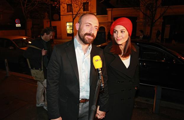 Zagreb: Šeherezada i Onur pogledali najizvo?eniji hrvatski mjuzikl Jalta, Jalta